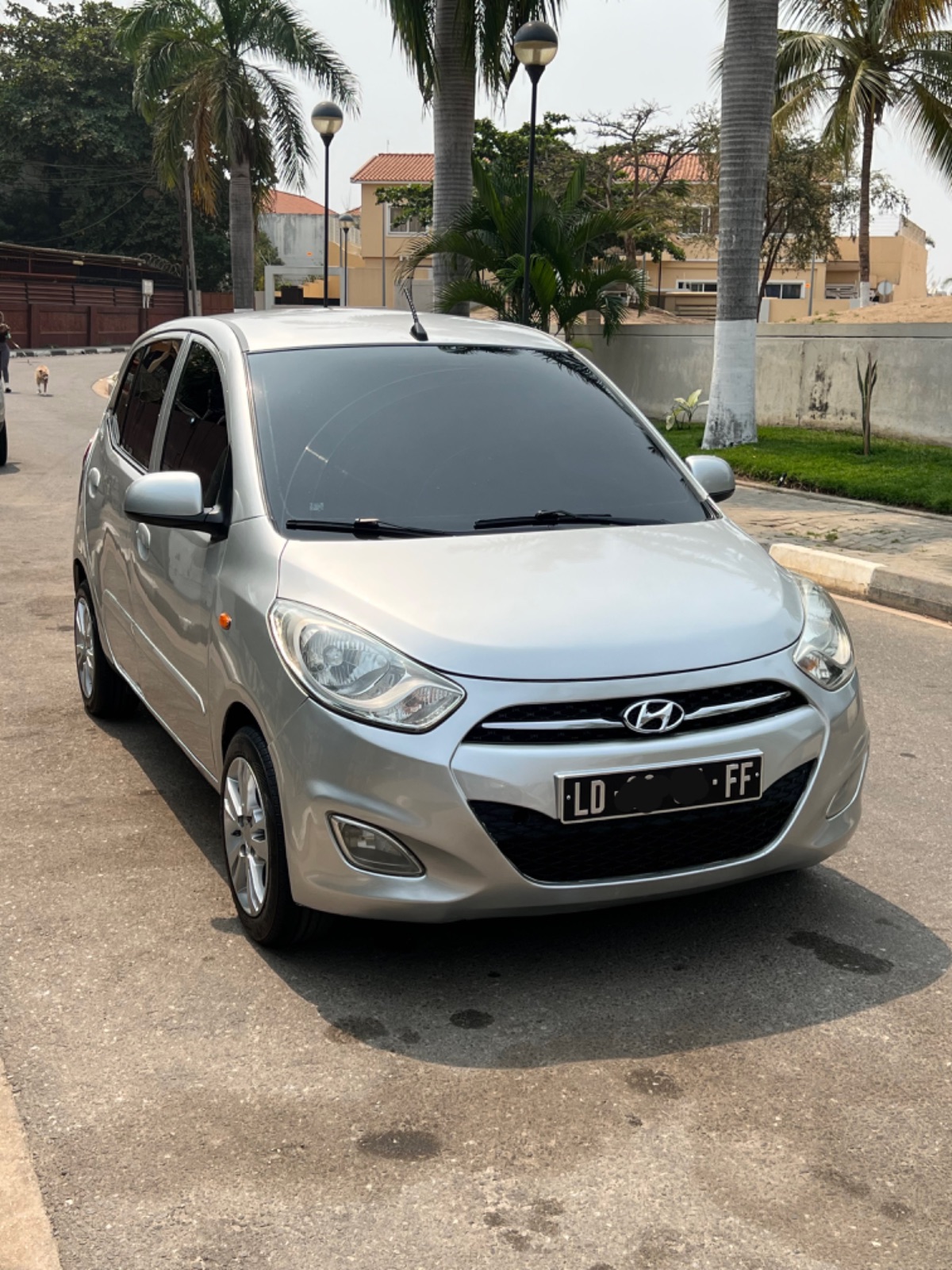 NgolaAuto — O Mercado Automóvel de Angola